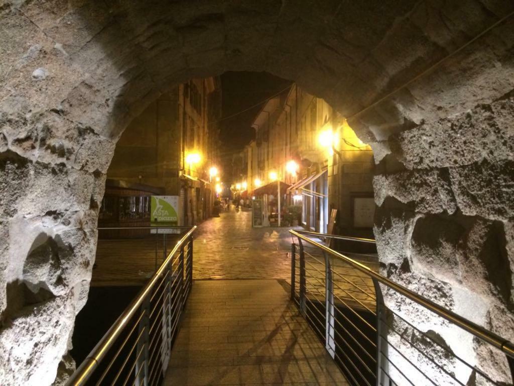 Al Teatro Romano - Cir 0343 Aosta Kültér fotó